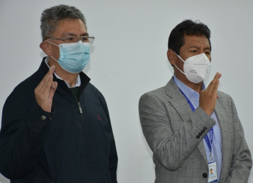 Posesionan al directorio de la siderúrgica del Mutún