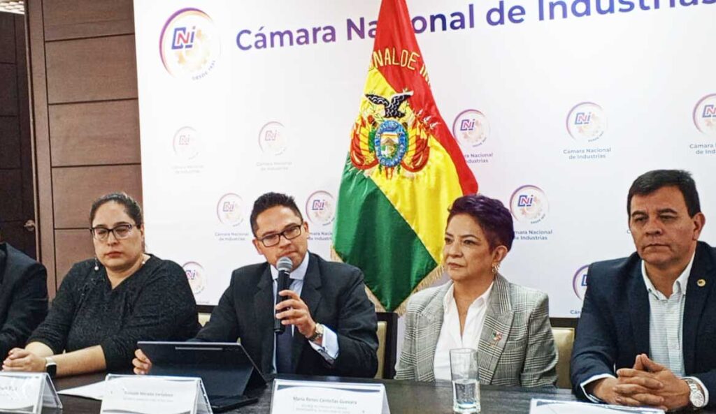 Industriales bolivianos piden pacto con el Gobierno para frenar la crisis económica