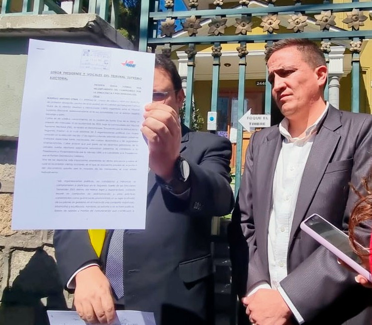 Guerra sucia en la recta final: Libre denuncia al PDC ante el TSE y la campaña se enciende rumbo al balotaje