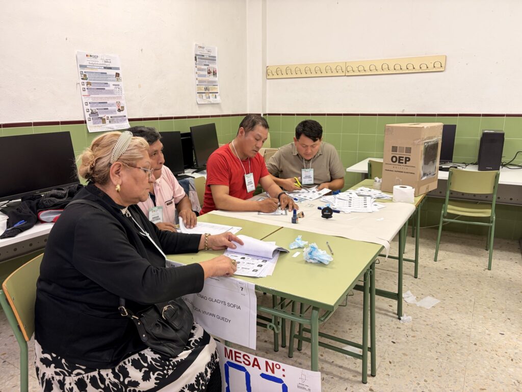 Bolivia vota con esperanza: entre la crisis y el llamado a respetar los resultados