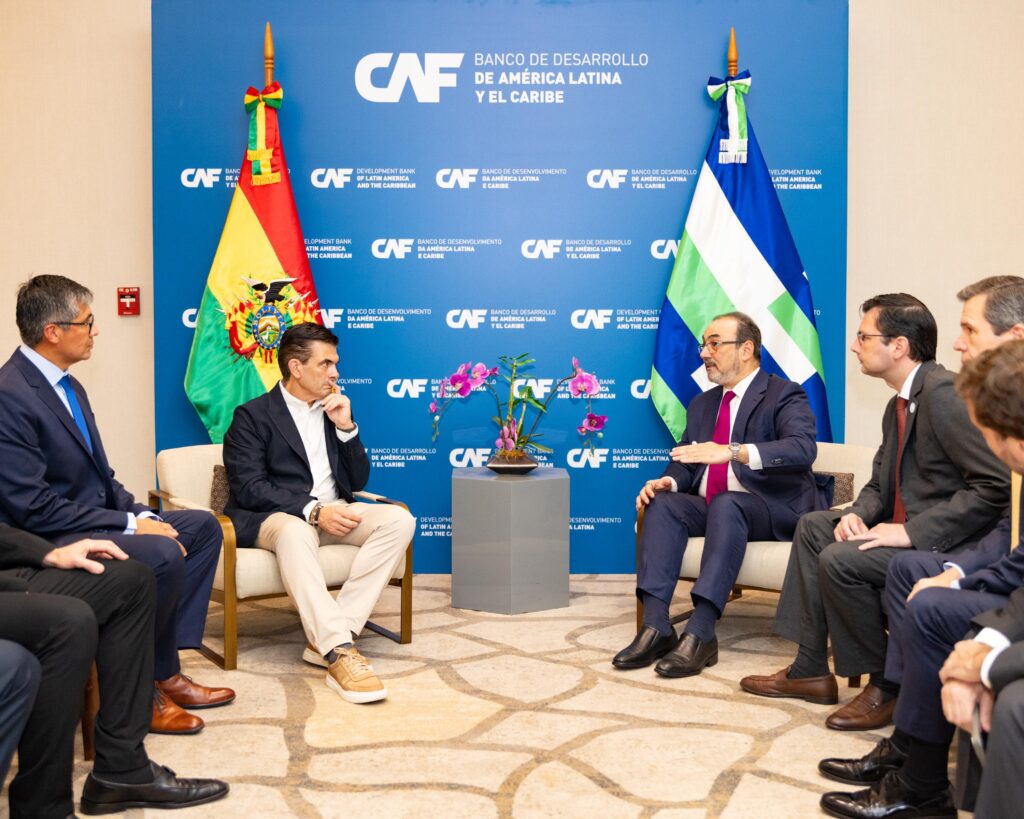La CAF anuncia un crédito de USD 3.100 millones para Bolivia, pero las condiciones aún no se conocen