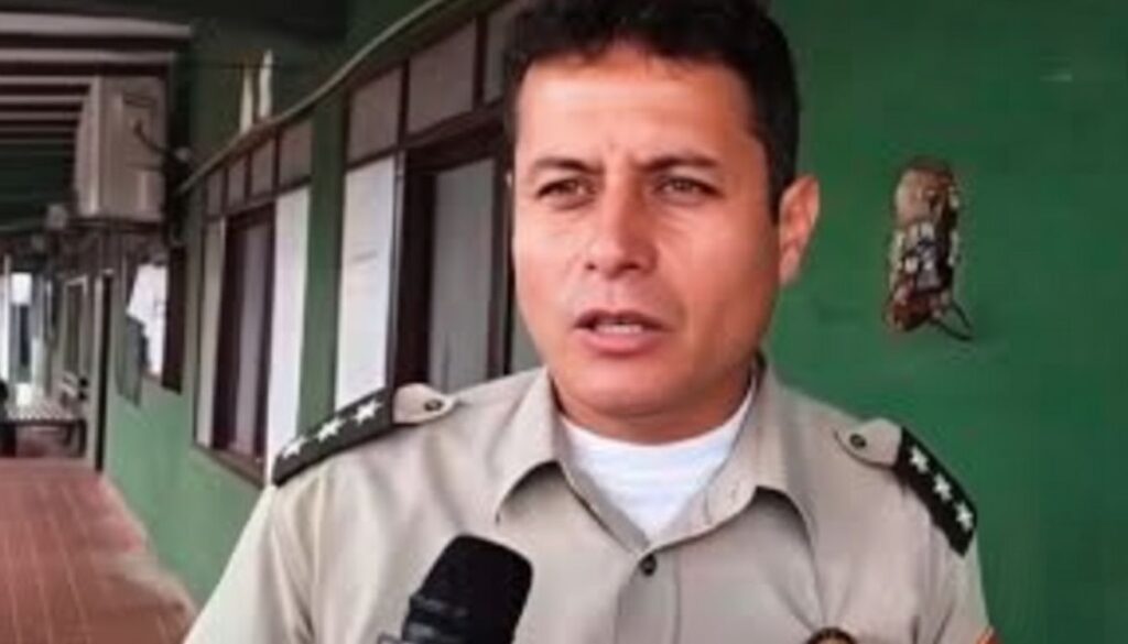 Edman Lara y la incógnita del uniforme verde olivo
