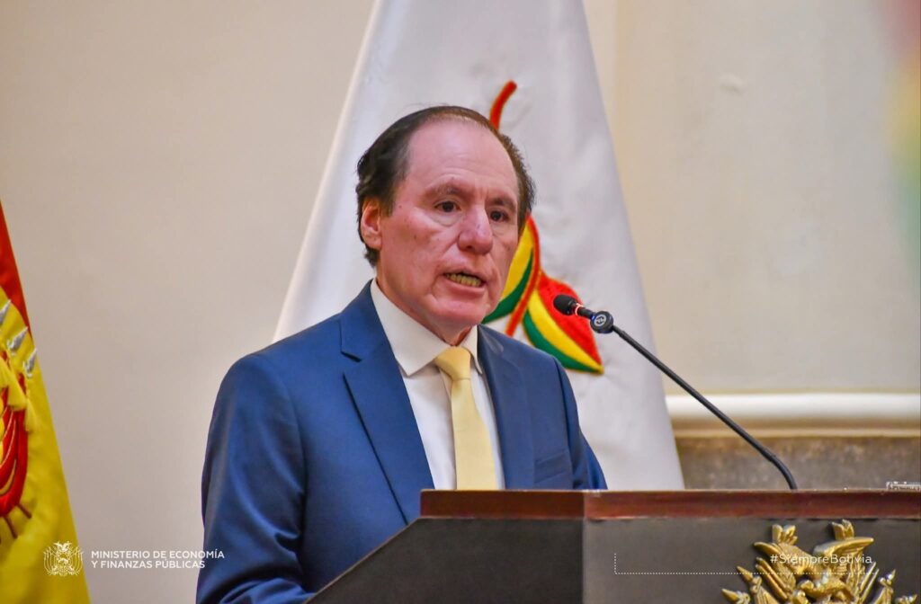 Bolivia ya convive con tres dólares: el oficial, el referencial y el paralelo, en medio de una oferta insuficiente que distorsiona el mercado