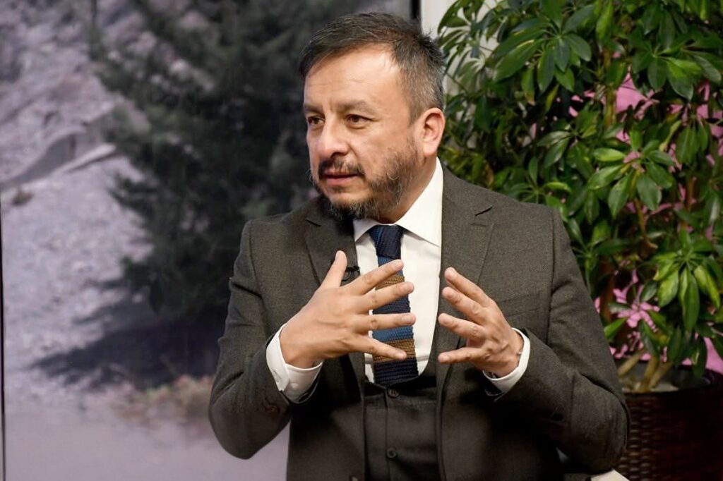 Gobierno alista traspaso del abastecimiento de combustibles al sector privado y anuncia nueva Ley de Hidrocarburos