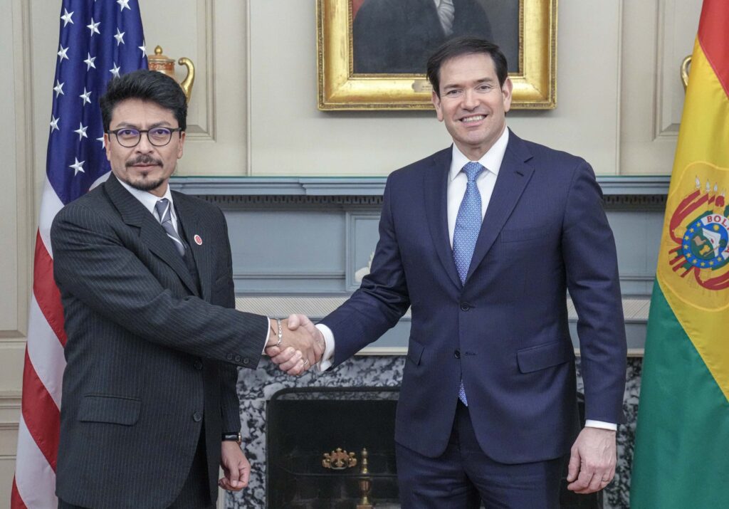 Estados Unidos respalda a Bolivia y destaca su giro hacia reformas promercado