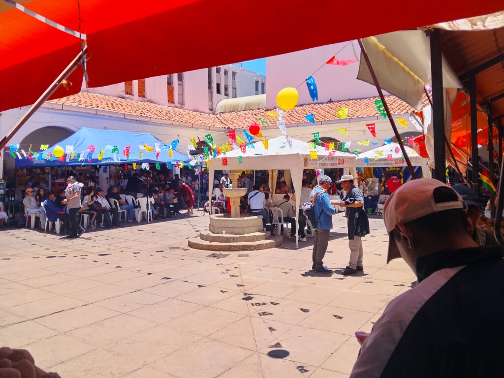 Fiesta de Compadres: Bolivia enciende el Carnaval desde los mercados y las calles