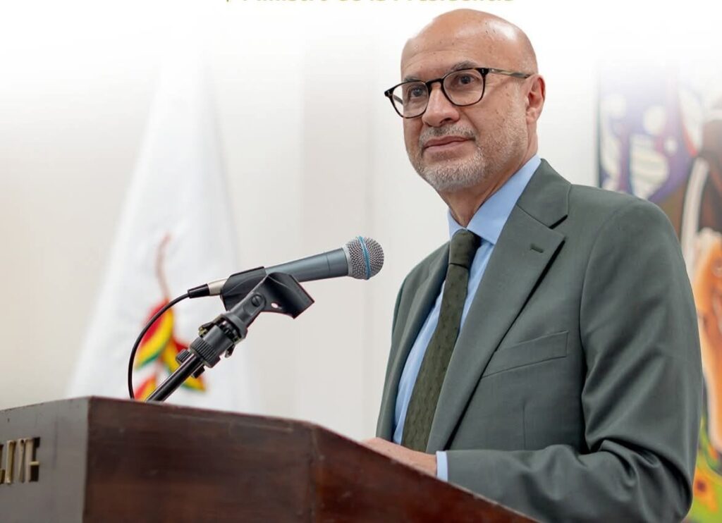 Ministerio de la Presidencia concentra áreas estratégicas y reabre debate sobre equilibrio de poder