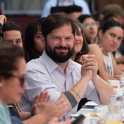 Boric deja el poder con mensaje de unidad y coordinación con expresidentes: una señal de institucionalidad democrática