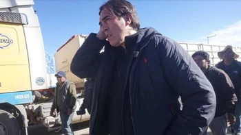 Bolivia: Medios reportan presunta emboscada a la caravana del ministro Zamora en Copata; no hay confirmación oficial