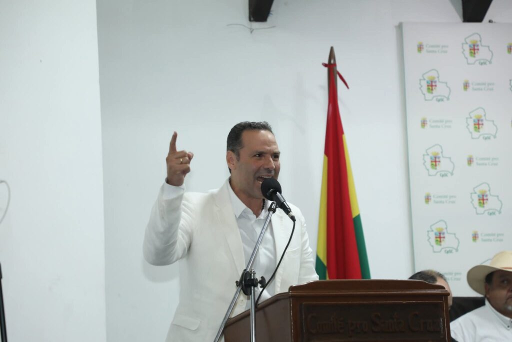 Zambrana cuestiona la credibilidad del Gobierno y pide que el Legislativo asuma el diálogo
