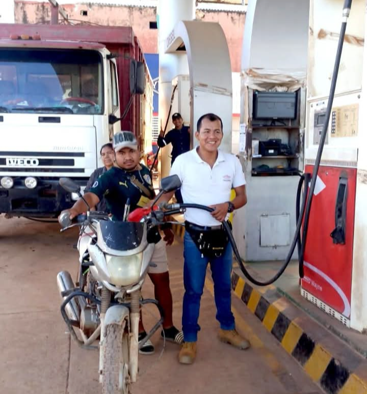 Escasez de combustible en el oriente abre interrogantes sobre el abastecimiento de YPFB