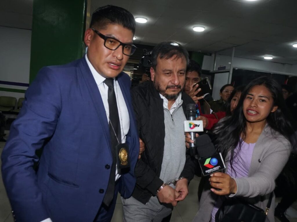 Orden de aprehensión contra exministro Mauricio Medinaceli: la Fiscalía escala la investigación del caso combustible hasta el nivel político